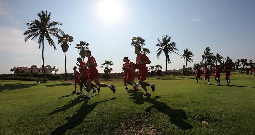 Los Canes Aztecas iniciaron este lunes con los trabajos de playa