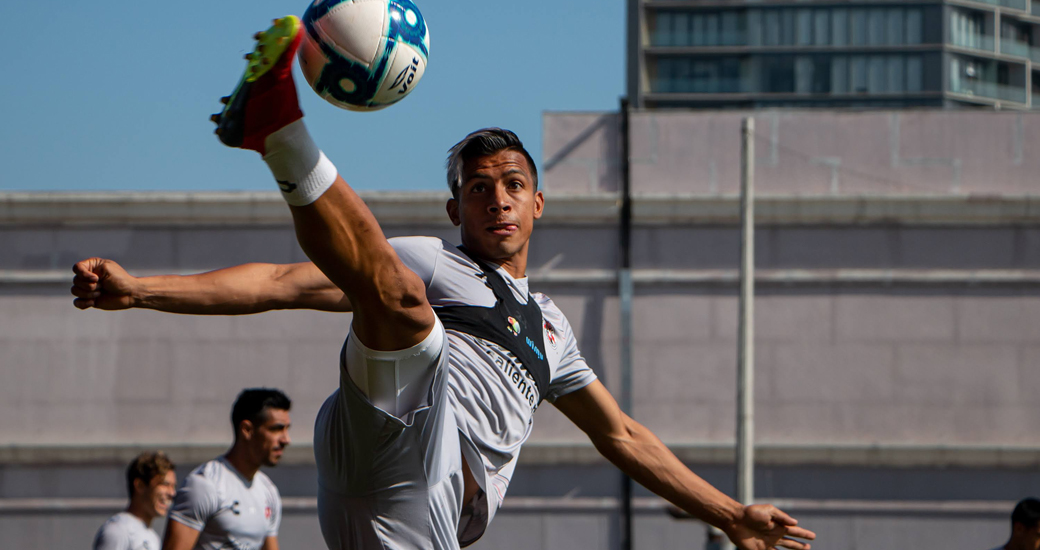 El delantero coincidió con Kevin Balanta sobre la importancia de los tres puntos ante la UNAM en la Fecha 4 del Apertura 2019