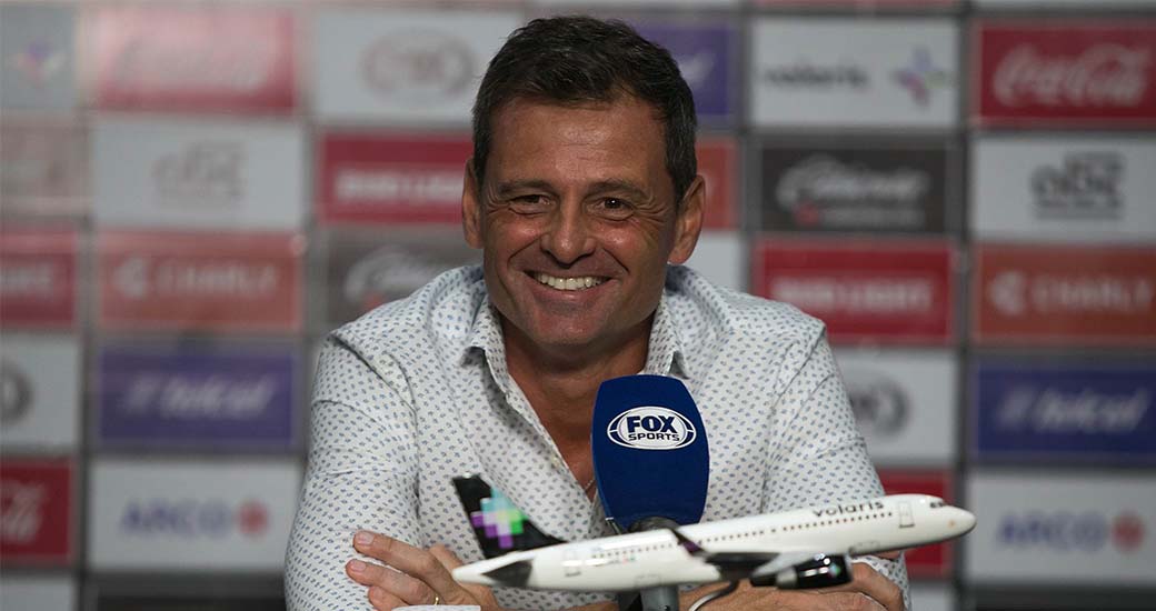 El DT Xoloitzcuintle y el delantero Eryc Castillo compartieron sus expectativas de cara al enfrentamiento ante los Esmeraldas