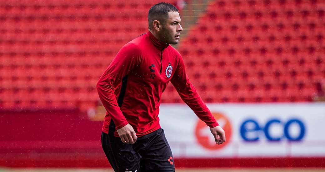 El zaguero paraguayo, junto a Michael Orozco, coincidieron en la importancia de ganar en el debut en casa