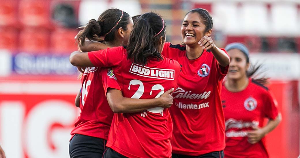 La DT Andrea Rodebaugh analizó el duelo ante los Escualos.