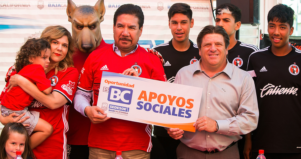 La afición Xoloitzcuintle superó la meta al llegar a 12 toneladas de apoyos