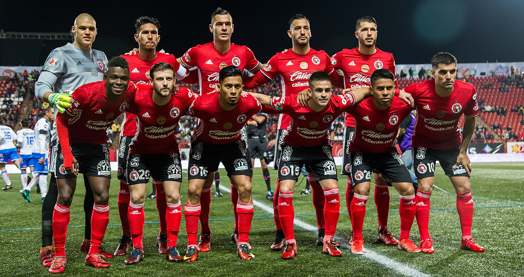 Los Xoloitzcuintles celebraron el décimo aniversario del Club Tijuana con un triunfo contundente 6-2 ante Puebla FC