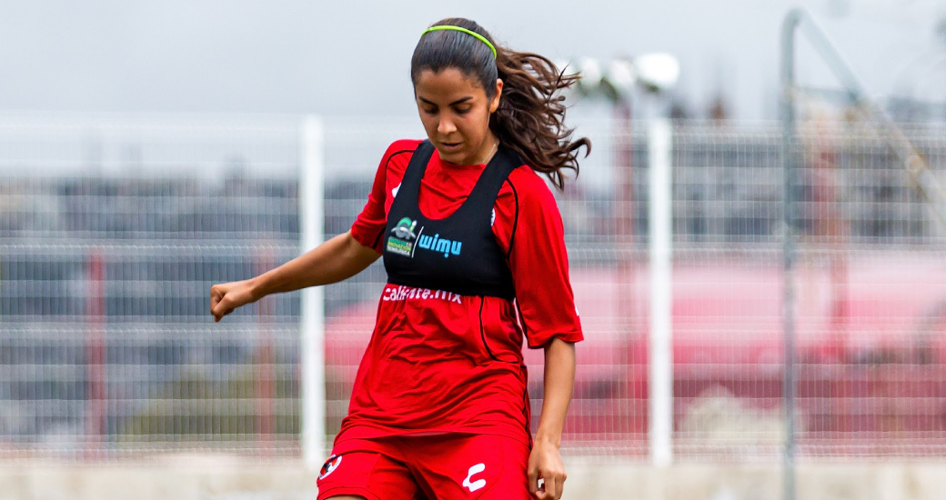 Franky Oviedo dirigió su primera práctica al frente del Club Tijuana Femenil  T