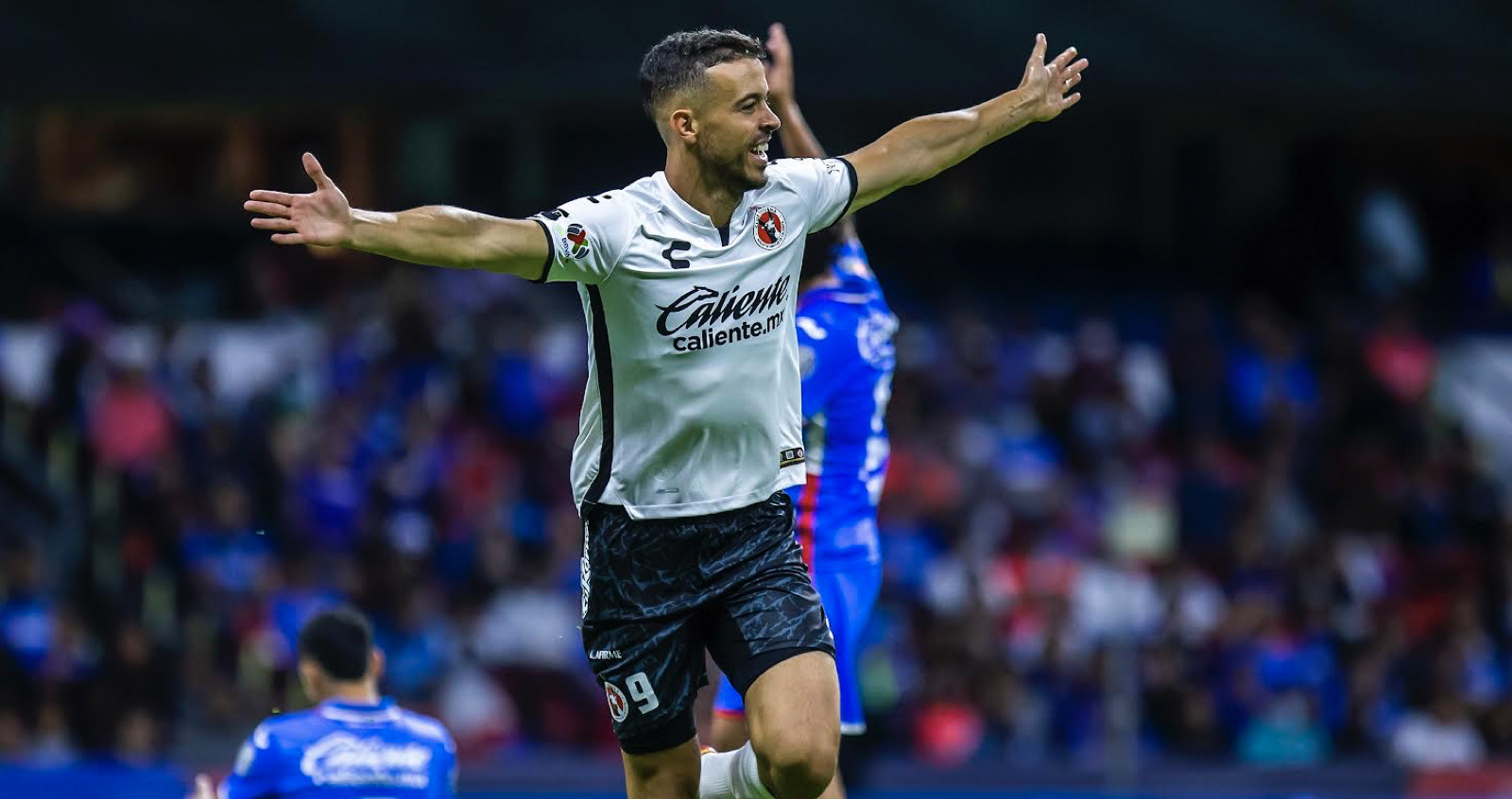 El conjunto Xoloitzcuintle superó al Cruz Azul en la jornada 9 de la Liga MX.
