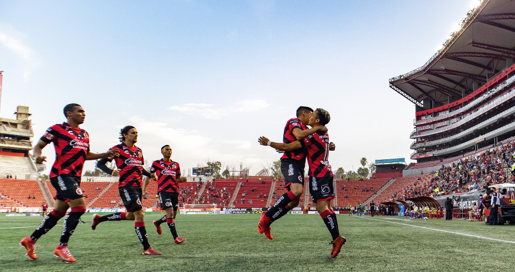 La jauría empató a un gol frente a la franja.