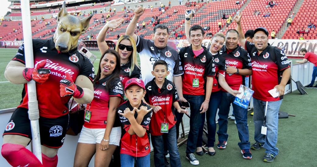 ¿Quieres visitar el Estadio Caliente, conocer a tu equipo y presenciar un entrenamiento?