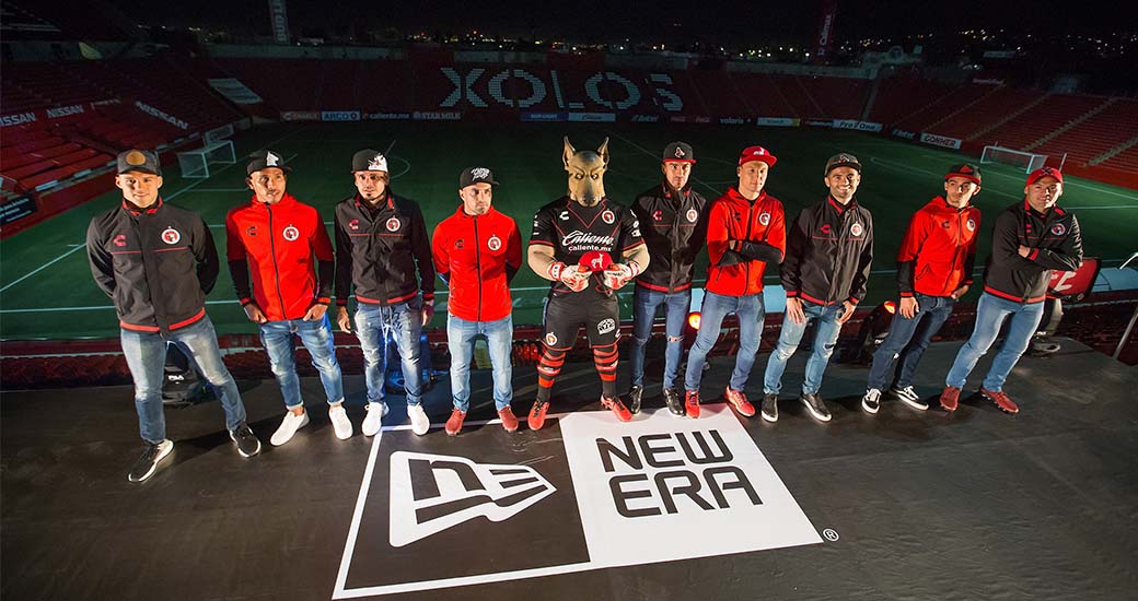 El Club Tijuana y New Era presentaron la colección 2018 de gorras Xoloitzcuintles en el Estadio Caliente