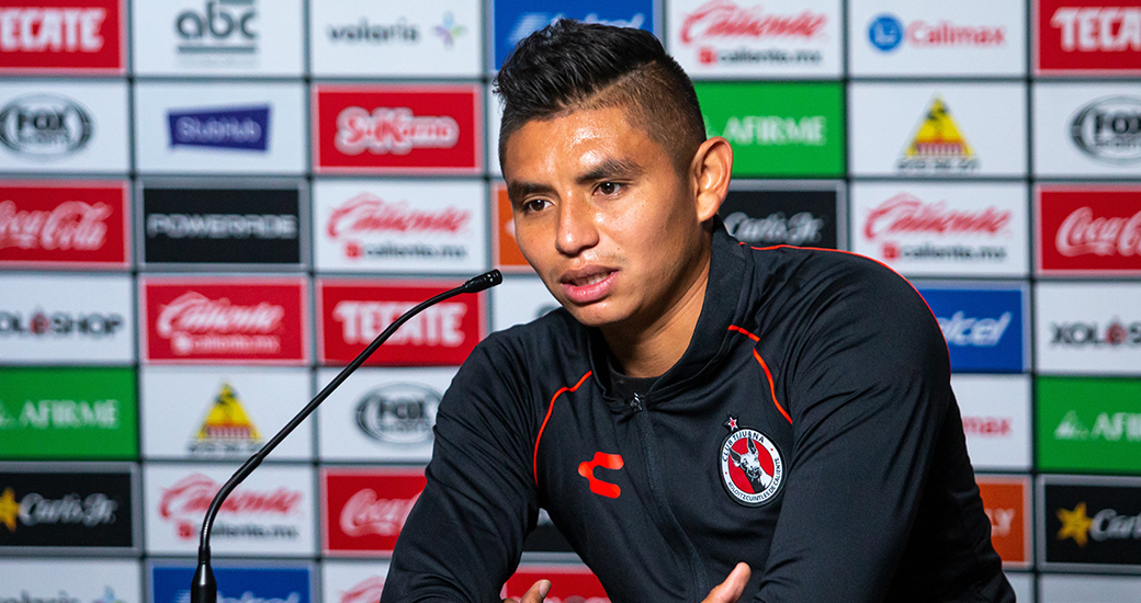 Miguel Sansores y Junior Sornoza atendieron a medios de comunicación.