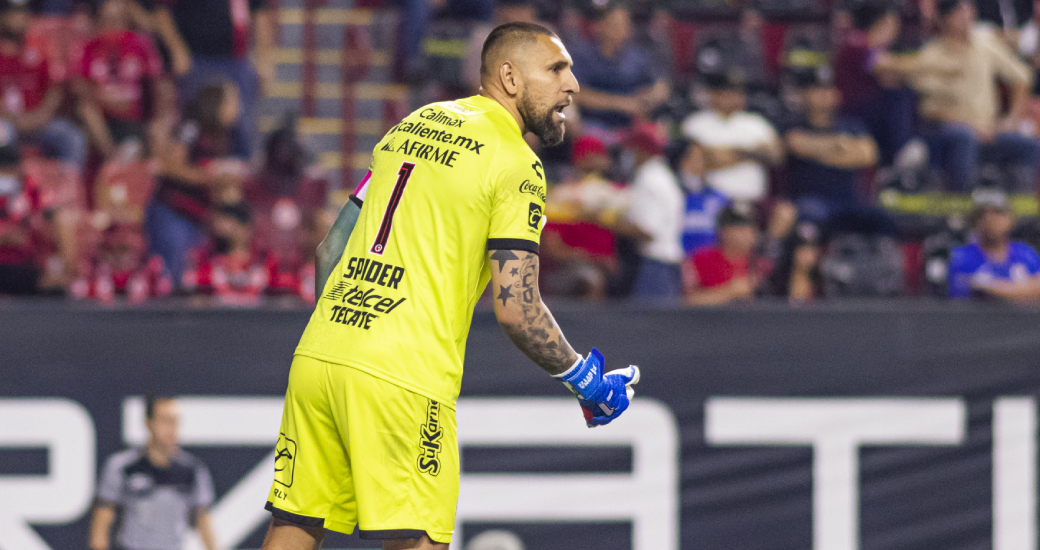 El arquero y capitán del Club Tijuana fue convocado a la selección nacional mayor de cara a los compromisos de eliminatoria mundialista.