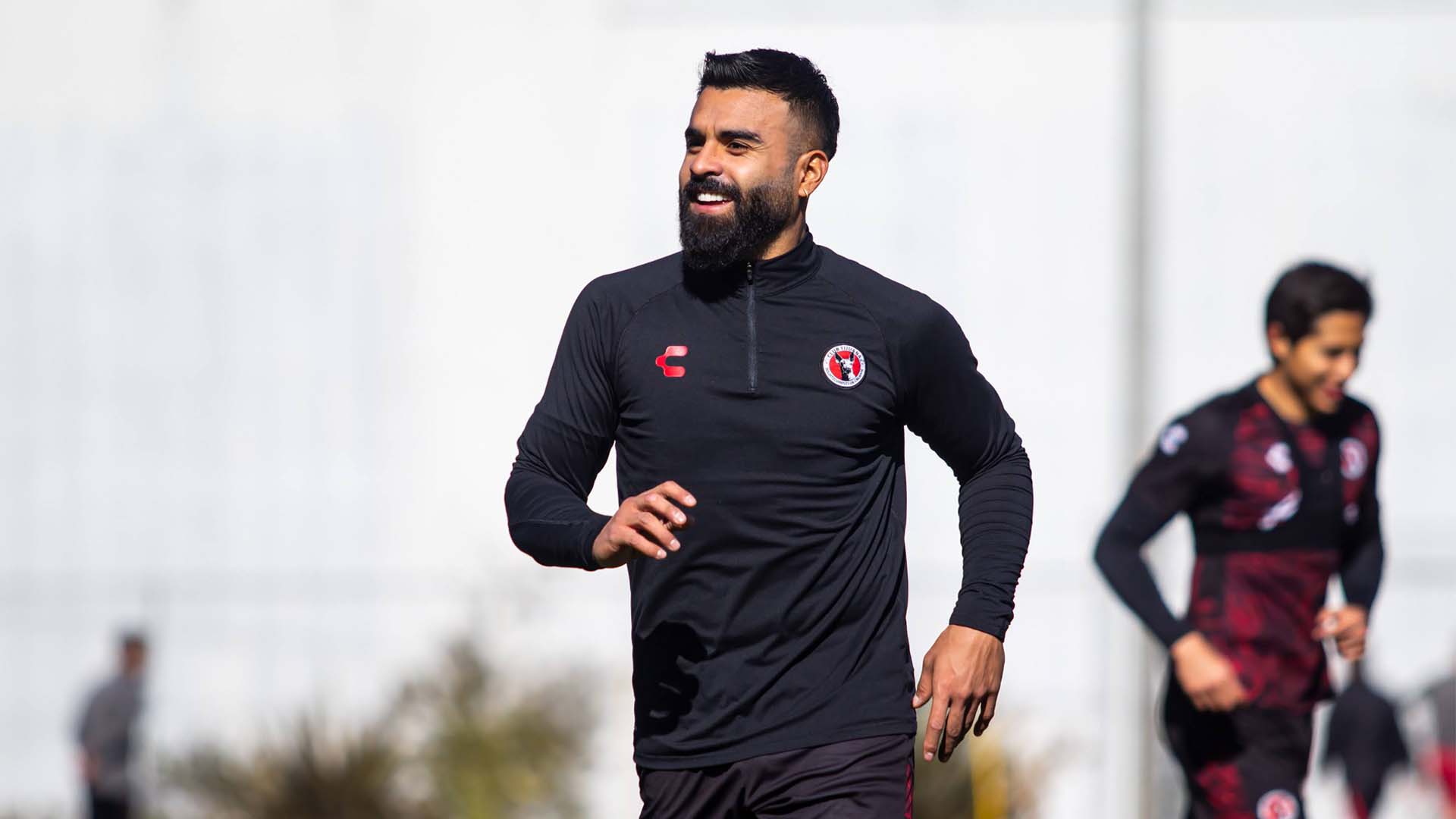 Canelo se reunió con los medios de comunicación en conferencia.