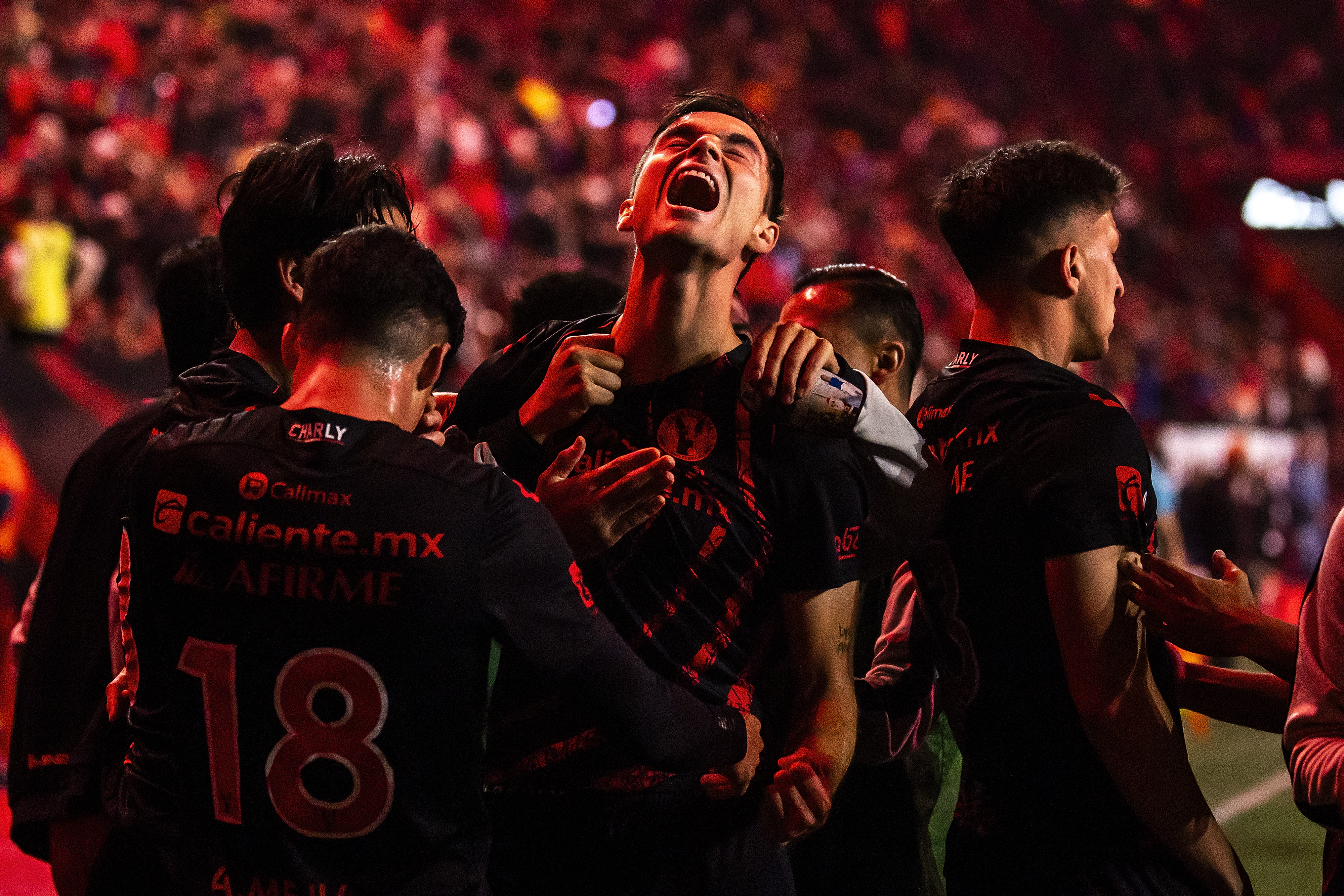 Xolos y Águilas se midieron en el Mictlán.