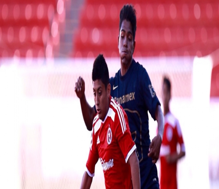 XOLOS Y PUMAS EMPATAN A UNO  