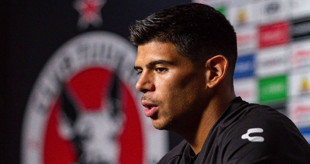 El mediocampista chileno de la jauría charló con los medios de comunicación previo al duelo frente al Mazatlán F.C.