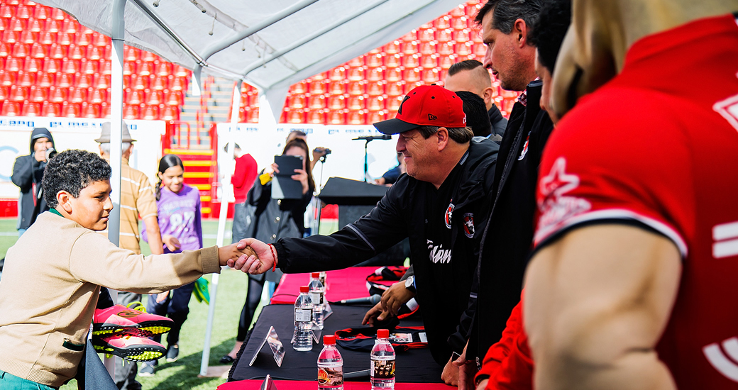 Club Tijuana y Pronapred inauguran segunda edición de este programa
