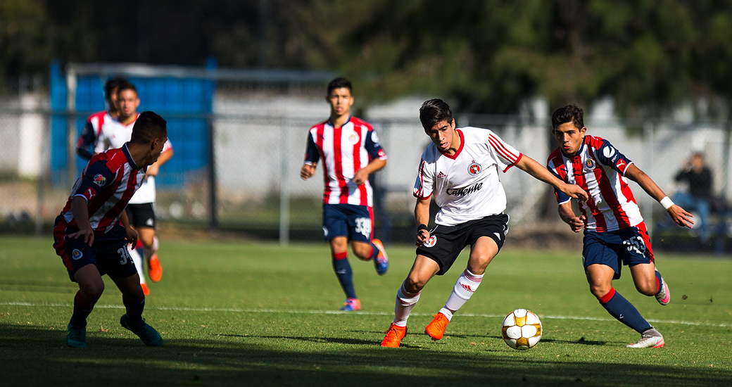 CD Guadalajara 4-0 Club Tijuana | LIGA MX Apertura 2016 Sub17 - Semifinal - Ida