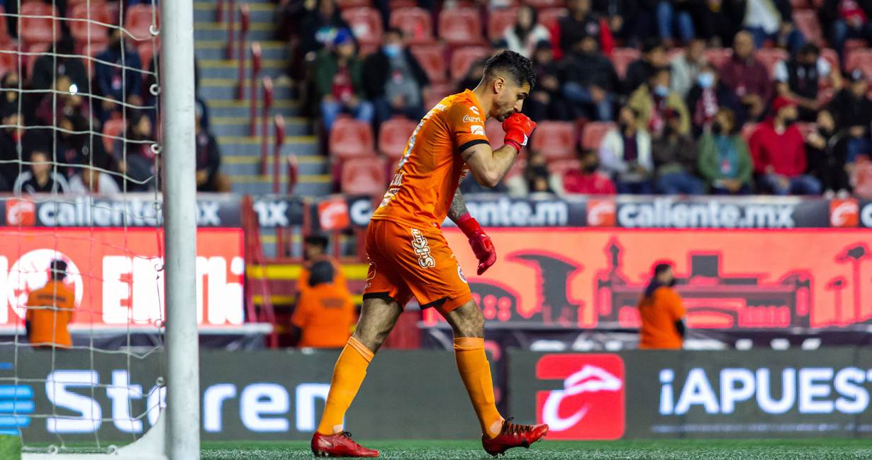 El arquero rojinegro se reunió con medios de comunicación locales y nacionales en una videoconferencia de prensa.