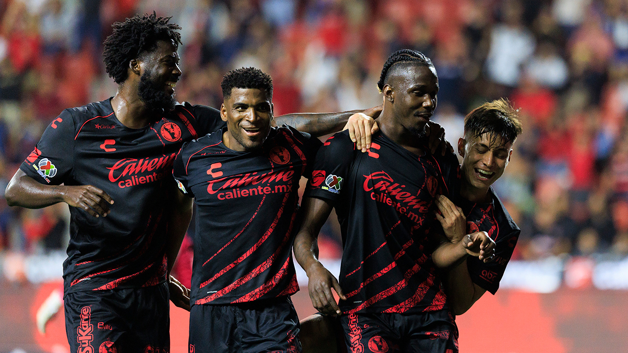 Con goles de ‘Pantera’ Zúñiga y Jackson Porozo, la jauría se impuso a Herediano.