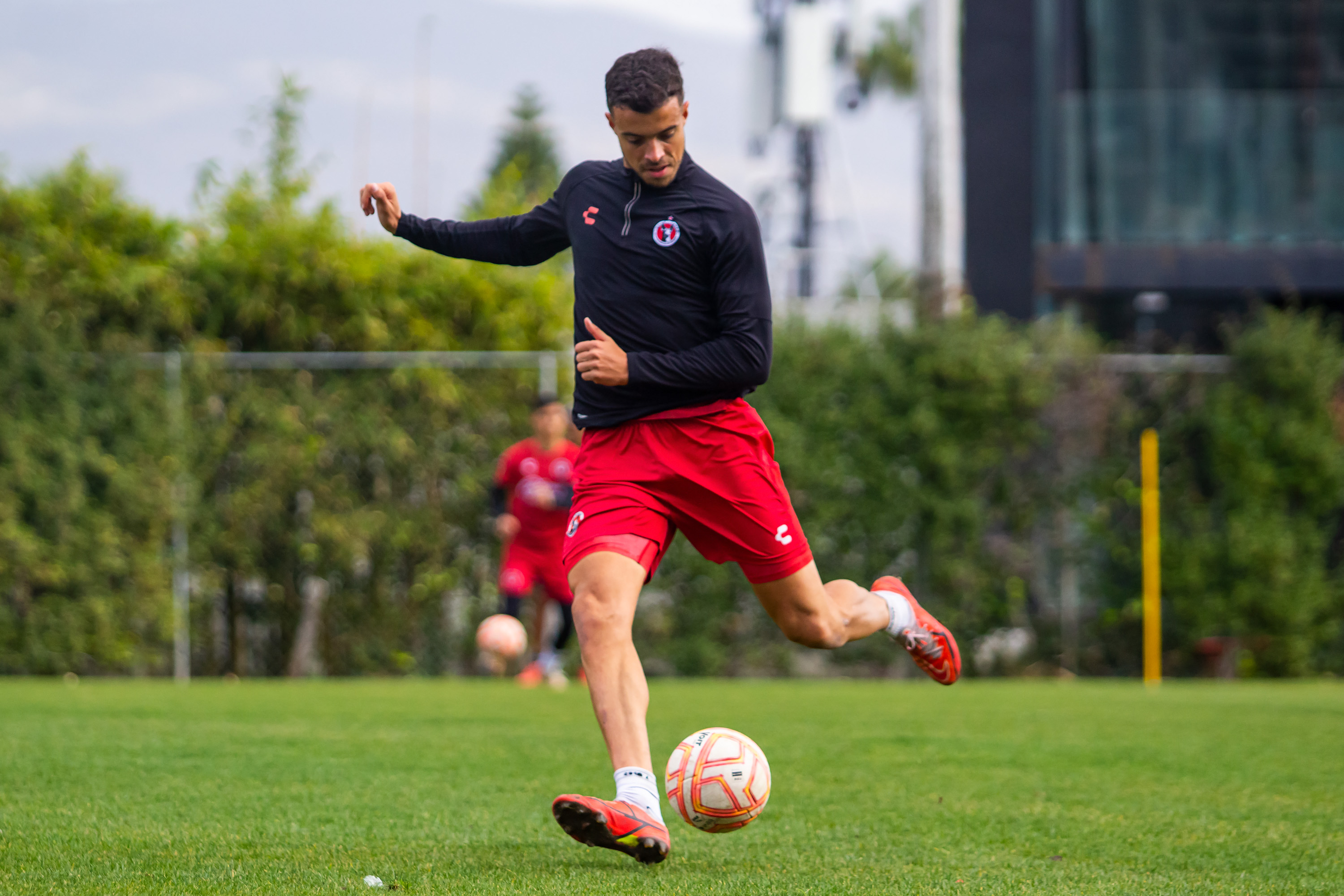 Los fronterizos entrenaron en la cancha alterna del Estadio Caliente.