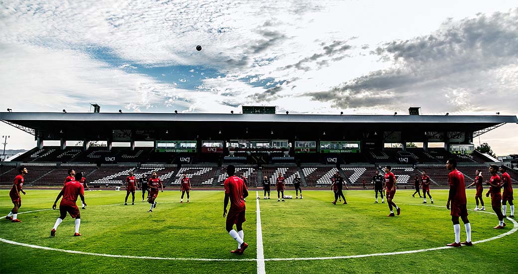 Xoloitzcuintles vs Bravos de Ciudad Juárez en el arranque del Grupo 2