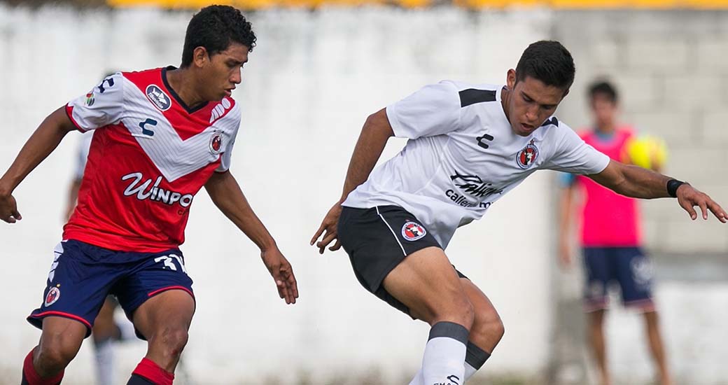 La Sub17 cayó 1-3 ante los escualos