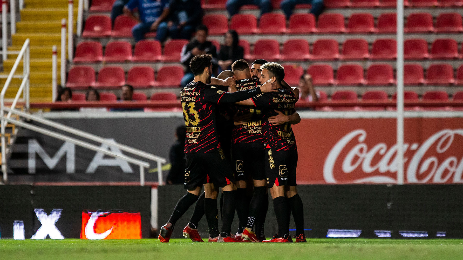 La jauría empató a un gol ante Necaxa.