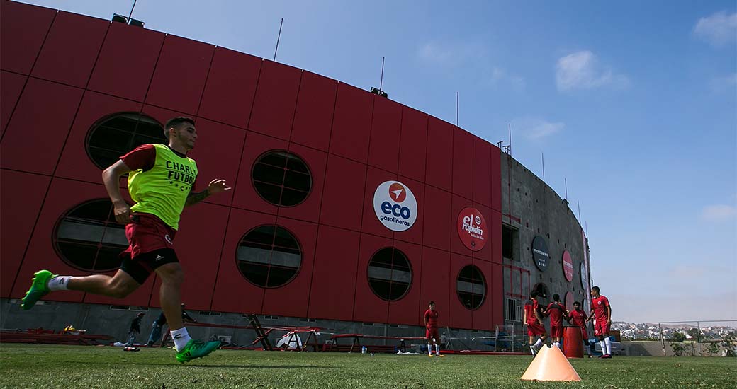 Luis Gerardo Chávez y Alejandro Donatti apuntan a los tres puntos vs la UNAM