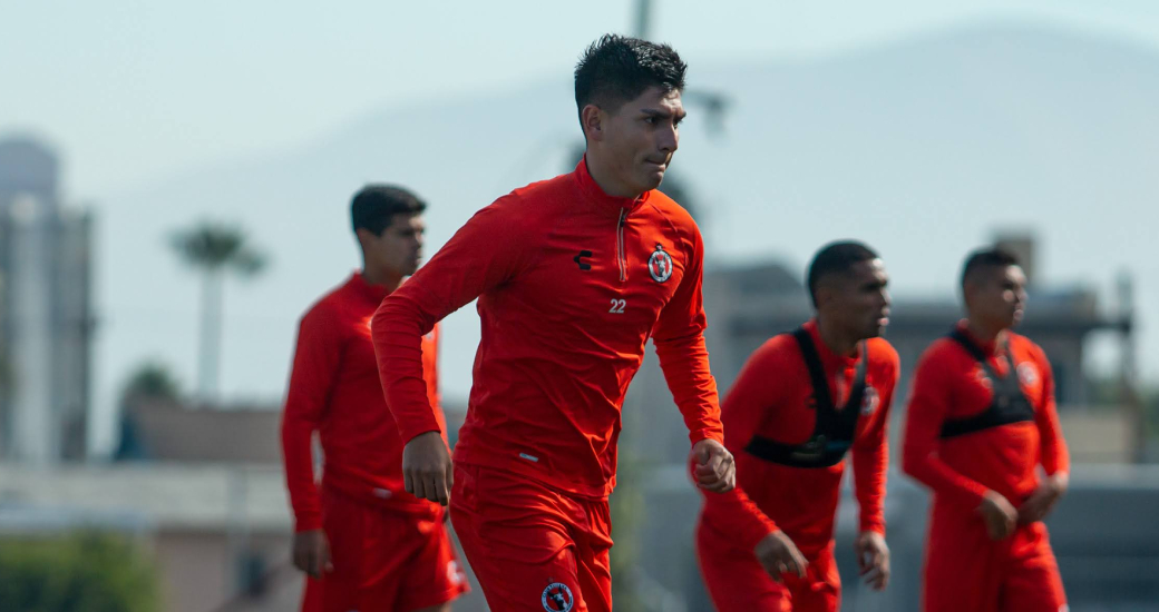 EL LATERAL XOLOITZCUINTLE VLADIMIR LOROÑA DEFENDERÁ LOS COLORES DEL TRICOLOR RUMBO A LOS JUEGOS OLÍMPICOS DE TOKIO 2022