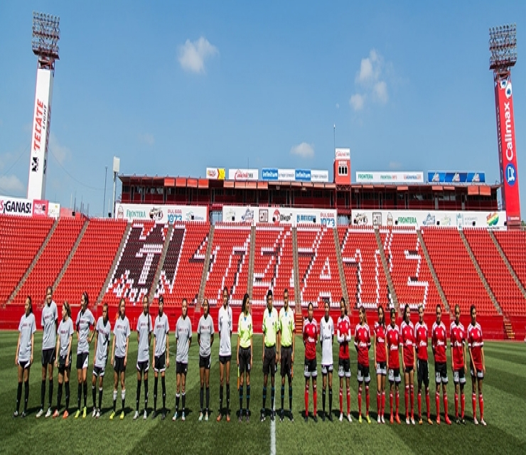 A WIN FOR WOMEN'S TEAM 