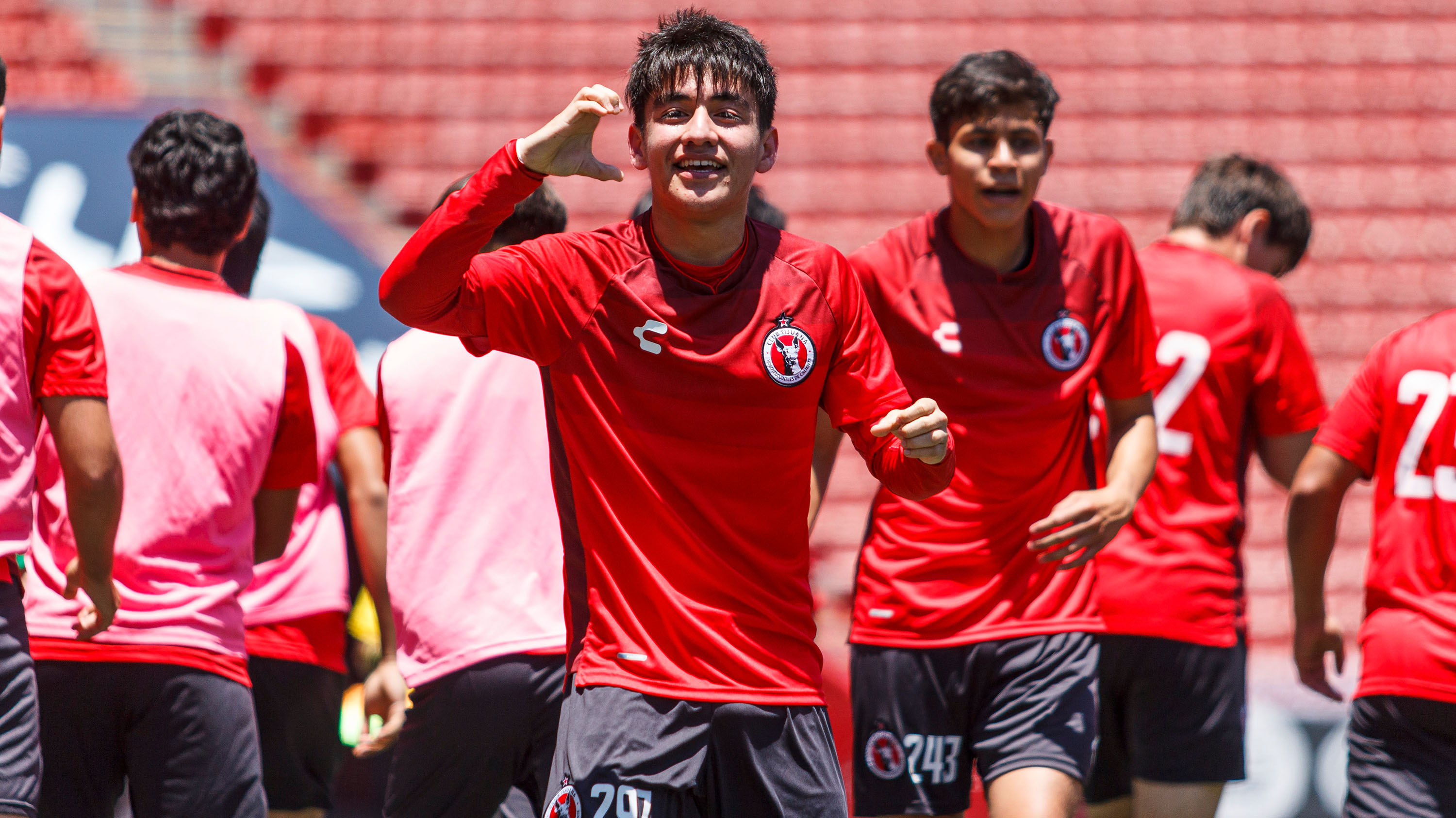 Las categorías juveniles rojinegras disputaron la jornada 3 en el Estadio Caliente ante su similar de Cruz Azul.**