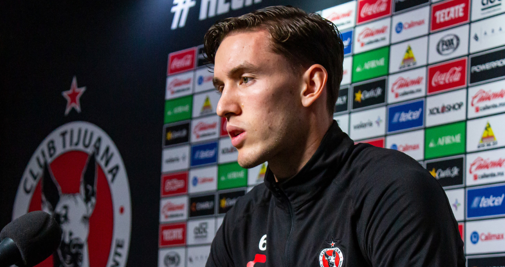 El mediocampista rojinegro habló con los medios previo al encuentro en la frontera ante Pachuca.