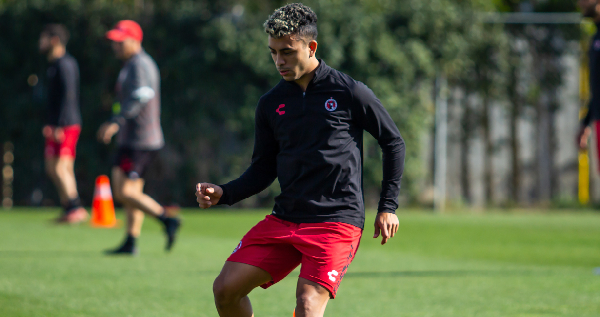 El volante argentino sostuvo una videoconferencia con los medios de comunicación previo al viaje del equipo para enfrentar a Mazatlán.
