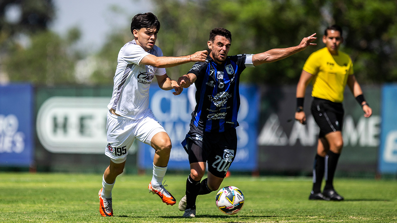 La cantera rojinegra debutó en el Apertura 2024 en Querétaro.